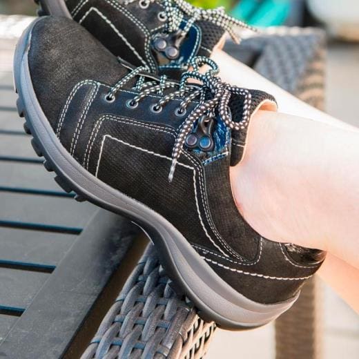 shoe resoling